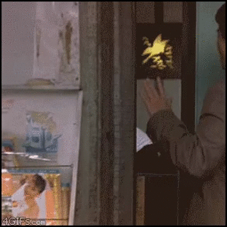 ezgif.com-video-to-gif-9.gif